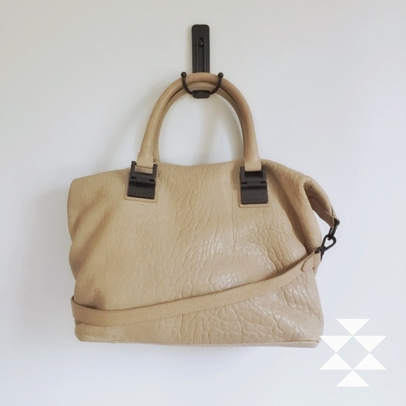 Vince Camuto Handbags - Vince Camuto Beige Tan Leather Crossbody Bag